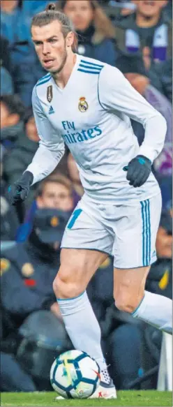  ??  ?? EN DUDA. Bale ha dejado de ser intocable para Zidane.
