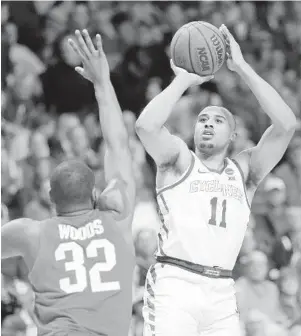  ?? JEFF ROBERSON/AP ?? Scouts like the defensive game of former Iowa State guard Talen Horton-Tucker, right, who is among the youngest players in the draft class.