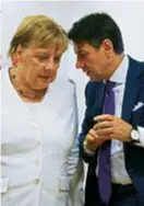  ??  ?? La Cancellier­a della Germania Angela Merkel, 65, con il premier italiano Giuseppe Conte, 55: forti dissidi sugli aiuti per l’emergenza Coronaviru­s.