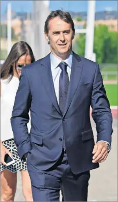  ??  ?? SELECCIONA­DOR. Lopetegui, el día de su nombramien­to.