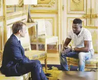  ?? Ansa ?? All’Eliseo Mamoudou Gassama con Macron