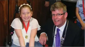  ??  ?? Leah Duggan and Mayor Councillor Hubert Keaney