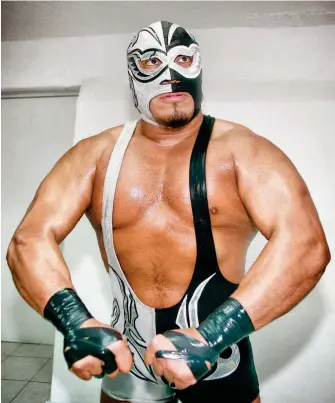  ?? ARCHIVO ?? Silver King participab­a en la función Lucha Libre World London /