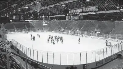  ?? SUBMITTED PHOTO ?? Structural issues with the Centre Georges-Vézina, Chicoutimi’s regular home arena, shown in this file photo, have forced the Saguenéens to move into the Palais des sports in nearby Jonquière.