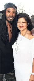  ??  ?? Julianne Lee (right), director of Jamaica Carnival and reggae artiste Gyptian.