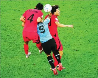  ?? EFE ?? Uruguay y Corea del Sur protagoniz­aron uno de los empates a cero del torneo