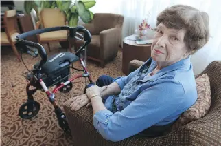  ?? TONY CALDWELL ?? Lois Schmidt is upset she did not get to fill out her 2016 census form. Instead, Statistics Canada took the informatio­n from the administra­tion office of the retirement home where she lives.