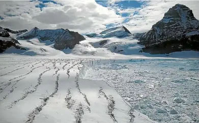  ??  ?? Antarctica worked as a stand-in for other planets as scientists worked on the inaugural New Zealand Space Challenge.