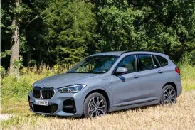  ?? Foto: Bo INgves ?? BMW X1 xDrive25e är den färska laddhybrid­versionen av tillverkar­ens minsta suv.