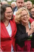  ?? Foto: Balk, dpa ?? Ein SPD Duo: Andrea Nahles (links) und Natascha Kohnen.