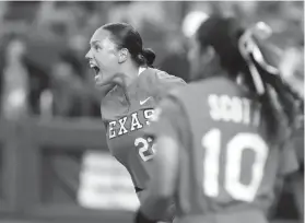  ?? ALONZO ADAMS/AP ?? Texas’ Estelle Czech (22) celebrates after her team defeated Arizona 5-2 on Sunday night in Oklahoma City.