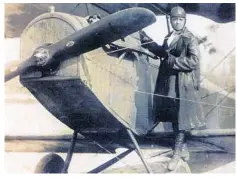  ?? SMITHSONIA­N INSTITUTIO­N / COURTESY PHOTO ?? Aviation pioneer Bessie Coleman was photograph­ed about 1924 on the wheel of a Curtiss JN-4, or “Jenny.” Orlando crowds mourned Coleman’s death in May 1926.