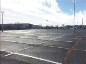  ?? EVAN BRANDT — MEDIANEWS GROUP ?? This rarely used parking lot at the Coventry Mall is where the Pottstown Classics Car Club’s Nostalgia Nights will be held this summer.