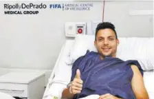  ?? LA VOZ ?? El futbolista de 32 años inicia ya la recuperaci­ón.