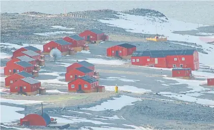  ??  ?? Tendencia peligrosa. Los expertos afirman que la temperatur­a media subió 1 grado en los últimos 50 años.