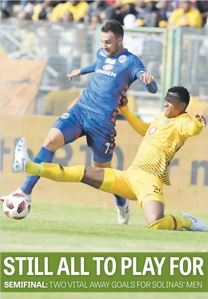  ?? Picture: Gallo Images ?? AT A STRETCH. SuperSport United’s Bradley Grobler and Siyabonga Ngezana of Kaizer Chiefs fight for the ball during the first leg of their MTN8 semifinal at the Lucas Moripe Stadium yesterday. Grobler scored twice as the game ended 2-2.