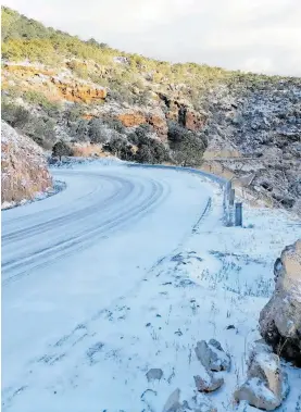  ?? CORTESÍA: COORDINACI­ÓN ESTATAL DE PROTECCIÓN CIVIL ?? Se formaron auténticas “rutas mortales”