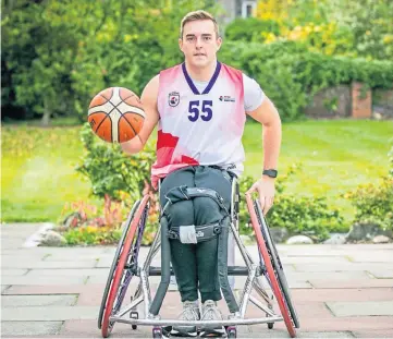  ??  ?? RECOGNITIO­N: Perth College student Ben Leitch was presented with a Sporting Blues Award for his achievemen­ts in wheelchair basketball. Picture by Kim Cessford.