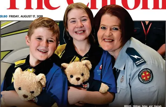  ?? Photo: Bev Lacey ?? BRAVE: Siblings Aidan and Hannah Dolphin meet Queensland Ambulance Service emergency medical dispatcher Christine Phillips who helped the pair save their mother Casey (below).