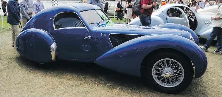  ?? — WIKICOMMON­S ?? A 1939 Talbot-Lago T150 C-SS coupe at Pebble Beach Concours d’Elegance in 2014. It is similar to the car that’s the focus of a court battle.