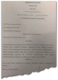  ??  ?? La sentenza Il dispositiv­o emesso ieri dal giudice Lorenzo Ferri che dichiara la competenza della procura di Treviso