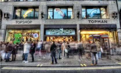  ??  ?? Taveta is struggling to refinance a £310m loan on Topshop’s Oxford Street store. Photograph: Marc Zakian/Alamy
