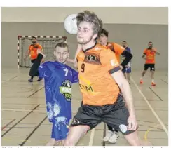  ?? Courrier de l’Eure ?? Si Florian Vicaire et le HBC Neubourg s’imposent vendredi soir face à Rugles, ils remonteron­t sur la 3e marche du podium.