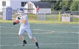  ?? JASON SIMMONDS • THE GUARDIAN ?? Dawson Jesso of the P.E.I. under-16 team returns a kick during a practice at the Terry Fox Sports Complex in Cornwall on July 14.