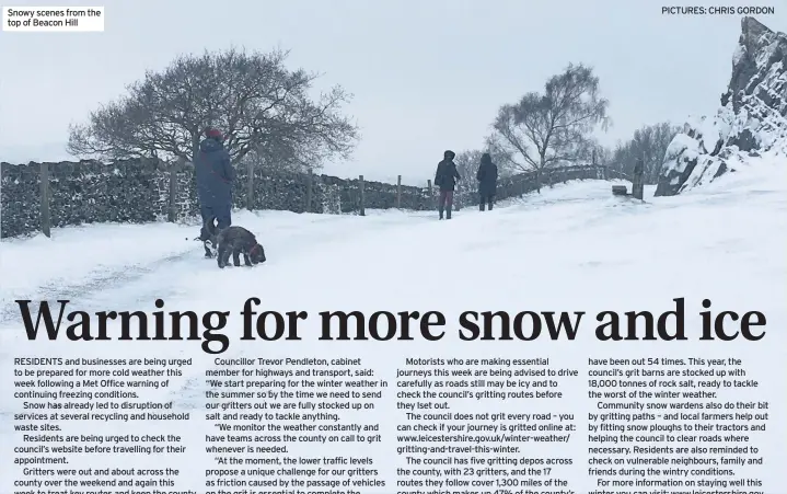  ?? PICTURES: CHRIS GORDON ?? Snowy scenes from the top of Beacon Hill