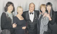  ??  ?? 0 Franco Zeffirelli with (from left) Lily Tomlin, Dame Judi Dench, Dame Maggie Smith and Cher, the stars of Tea With Mussolini