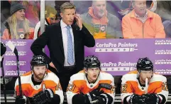  ?? DERIK HAMILTON / THE ASSOCIATED PRESS ?? Under Dave Hakstol, the struggling Philadelph­ia Flyers have lost 11 of their last 14 games.