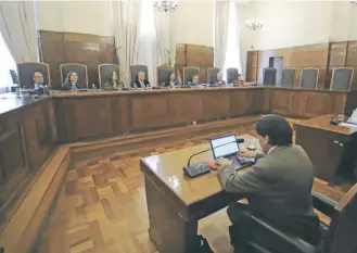  ?? / AGENCIA UNO ?? Una sesión especial del Tribunal Constituci­onal en Valparaíso.