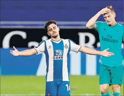  ?? ALBERTO ESTÉVEZ / EFE ?? El Espanyol recibe al Leganés en busca de sumar tres puntos que aplacen un descenso ya cercano