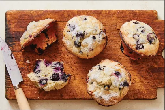  ?? (The New York Times/Julia Gartland) ?? Small-Batch Blueberry Muffins