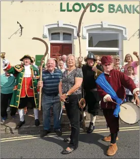  ??  ?? BATTLE: Lloyds closure plan has caused an uproar in historic Colyton, Devon