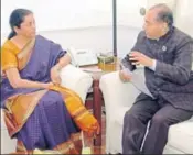  ?? HT PHOTO ?? Himachal Pradesh chief minister Jai Ram Thakur with defence minister Nirmala Sitharaman in New Delhi on Monday.