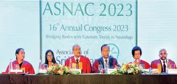  ?? ?? At the head table (from left) ASN Joint Secretary Dr. Kumarangi Withanage; Orator Prof. Jithangi Wanigasing­he; Guest-of-Honour Prof. Jeyaraj Pandian; ASN President Dr. Darshana Sirisena; Chief Guest Prof. Ranjanie Gamage; and ASN Joint Secretary
Dr. Sanjaya Fernando . Pix by M.A. Pushpa Kumara