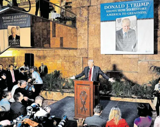  ?? Donald Trump během tiskové konference k vydání své knihy Crippled America.
FOTO PROFIMEDIA. CZ ?? Uzdravím naši zmrzačenou zemi!