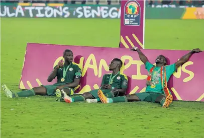  ?? KEYSTONE ?? Koulibaly, Gueye e Mané dopo il trionfo del 2022 inCamerun