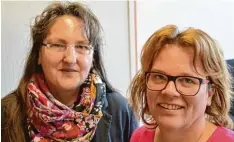  ?? Foto: Homann ?? Isolde Demharter vom Landratsam­t und Ursula Mittring von Regens Wagner helfen bei der Wohnraumbe­ratung.