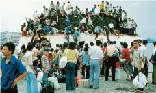  ?? Foto: Getty Images ?? Lidé v roce 1975 utíkají před komunisty ze Saigonu. Krátce nato nastává úprk i přes moře.