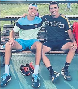  ??  ?? Dupla. Berlocq ahora entrena a Velotti, 414° del ranking mundial.