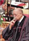  ?? CONTRIBUTE­D ?? The Rev. Cameron Madison Alexander, who died Sunday at age 86, was pastor of Antioch Baptist Church North in Atlanta.