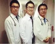  ??  ?? Dr Tan (centre) sharing his journey as a medical student at the Russian State Medical University.