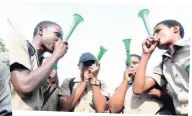  ??  ?? Calabar students in a jubilant mood.