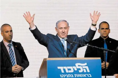  ??  ?? Se apresuró ayer a celebrar su victoria ante el avance del Likud en el recuento de los votos.
