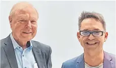  ?? FOTO: MONIKSA FISCHER ?? Helmut Kabus (links) tritt als Vorsitzend­er des Gesamt-UBS zurück. Nachfolger wird Michael Stephan.