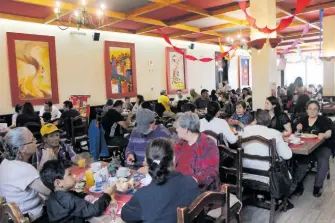  ?? OCTAVIO JAIMES ?? Restaurant­es esperan una afluencia de al menos 700 comensales para este día