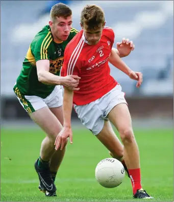  ??  ?? Alan Connor tries to shake off Kerry’s Barry Mahony.