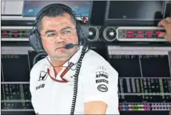  ??  ?? MOMENTOS TENSOS. Boullier salió a dejar claro que seguirá. GP